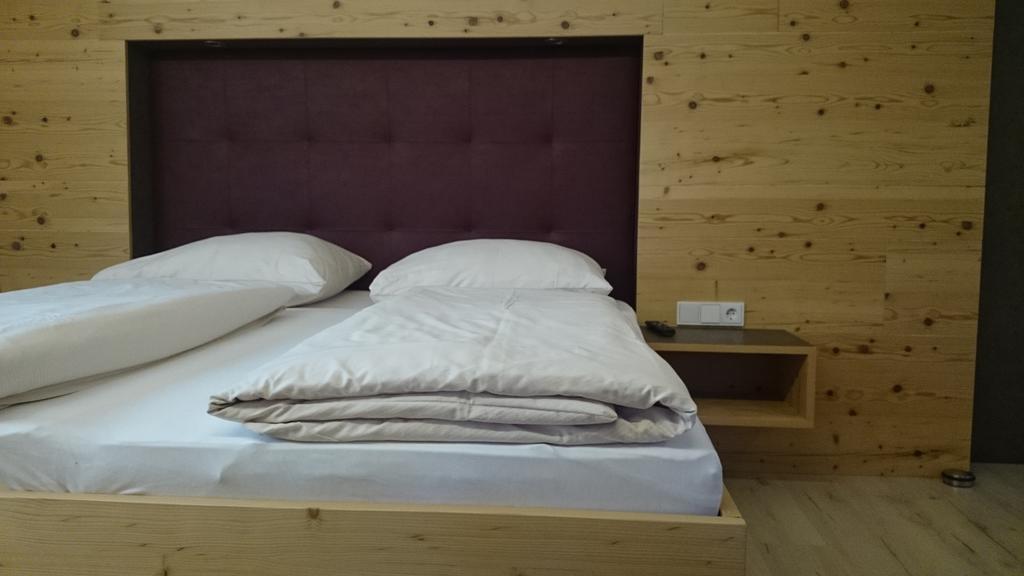 Tischlerei Rudigier Vermietung Kappl  Pokoj fotografie